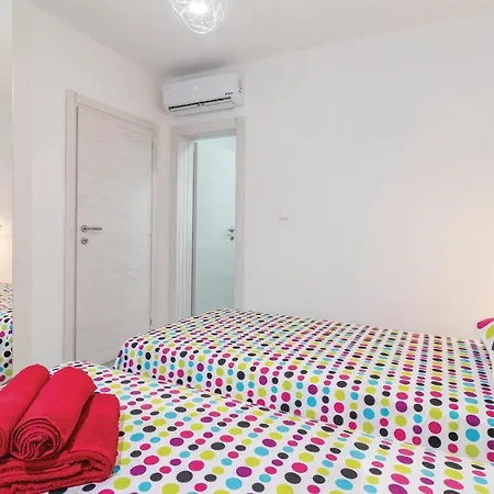Cozy In With Outdoor Swimming Pool Holiday home Sajini