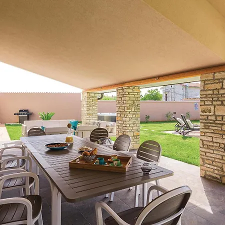 Cozy In With Outdoor Swimming Pool Holiday home Sajini
